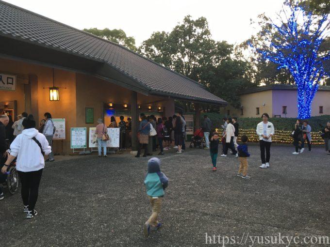 なばなの里イルミネーション入口