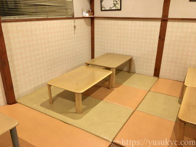 ラ・ポワールの店内