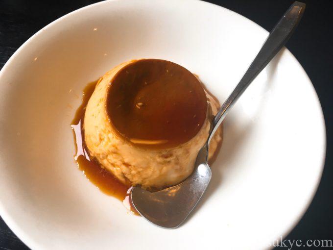 ポム・ド・テールの自家製プリン