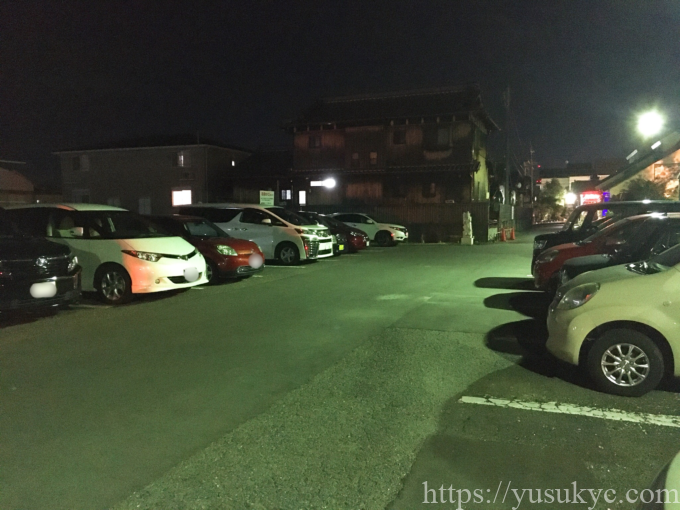 ベビーフェイスプラネッツの駐車場