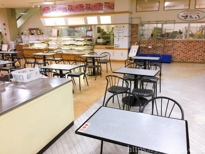 星川サンシティのフードコート