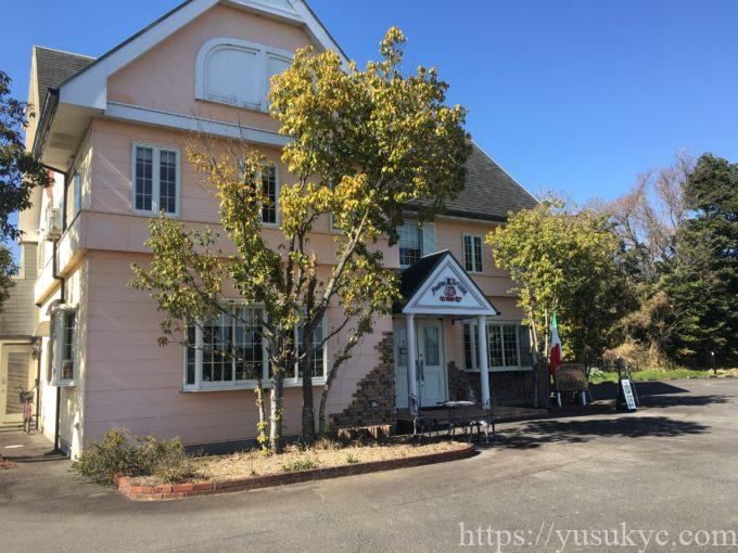 トラットリア トマトの外観