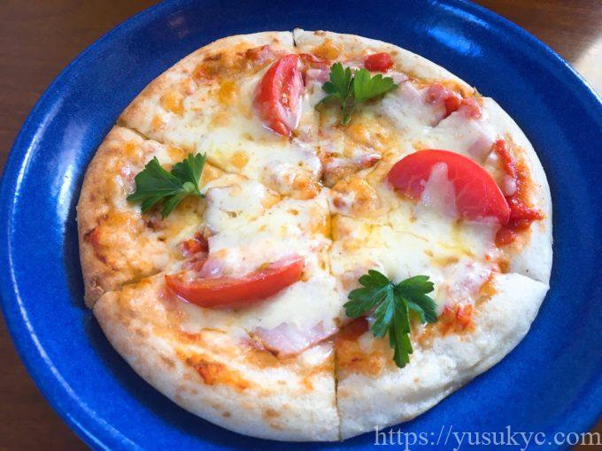 トラットリア トマトのピザ