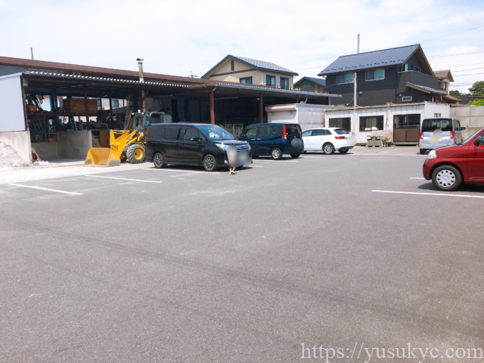 向日葵(ひまわり)の駐車場