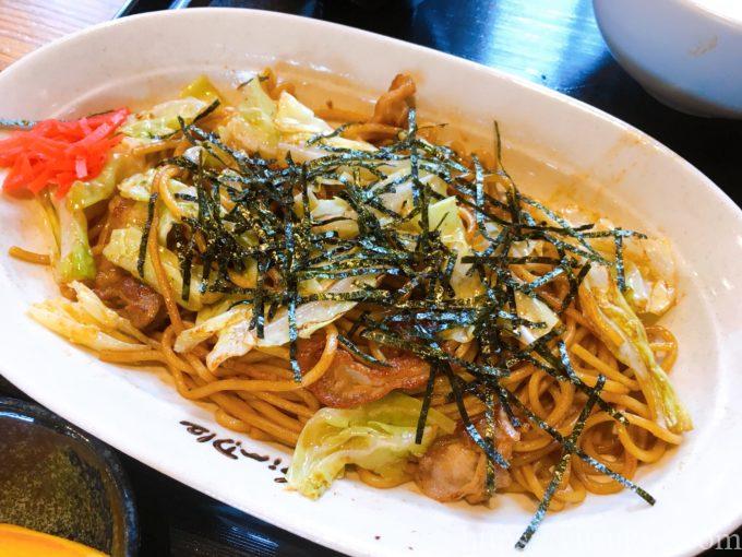 向日葵(ひまわり)の焼きそばランチ