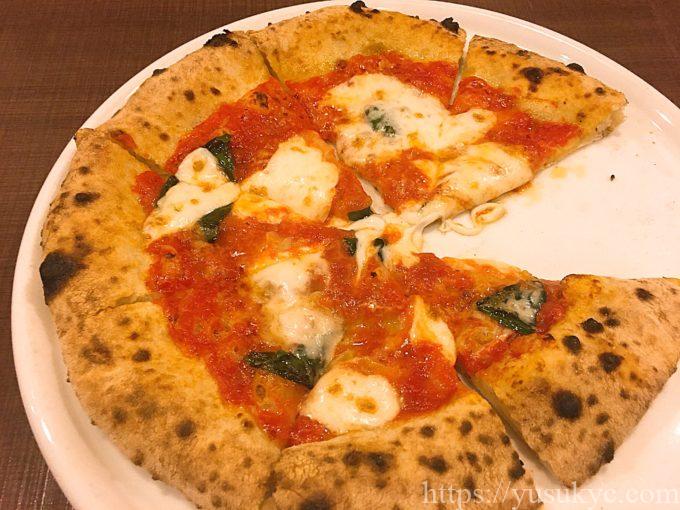 ピッツェリアケンのピザ(マルゲリータ)