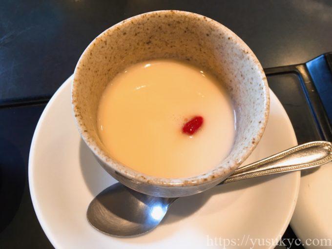 胡桃庵(くるみあん)のランチセット(杏仁豆腐)