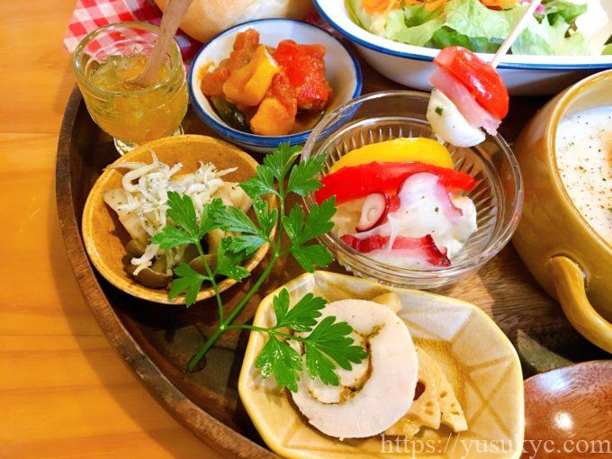 BEARE(ベアーレ)のプレート盛り合わせの前菜