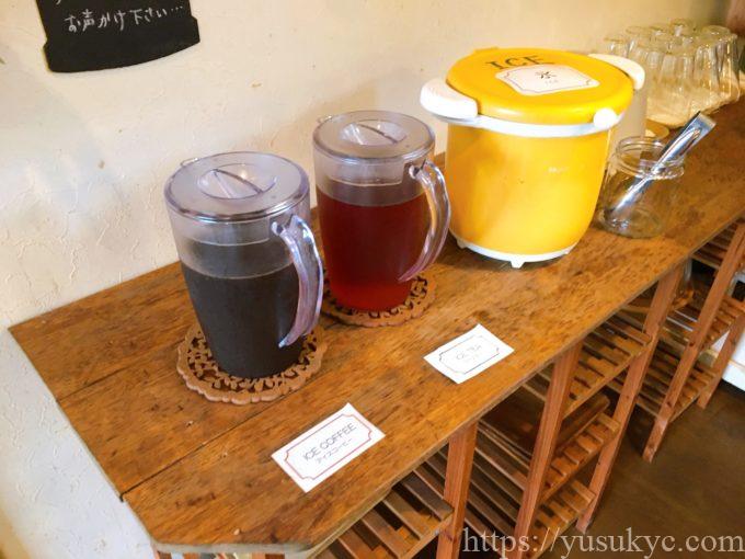 BEARE(ベアーレ)の店内(ドリンクバー)