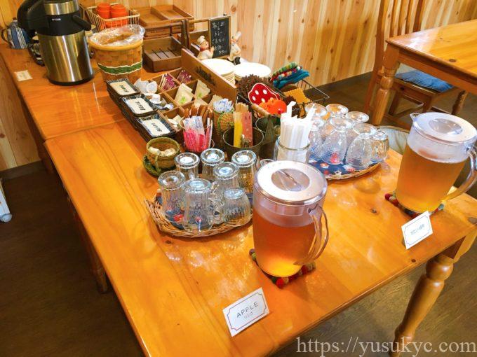 BEARE(ベアーレ)の店内(ドリンクバー)