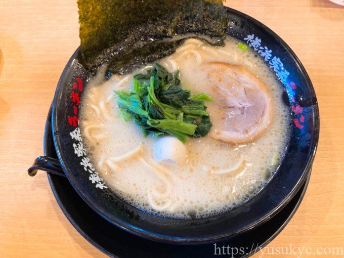 横浜家系ラーメン有楽家桑名店のラーメン