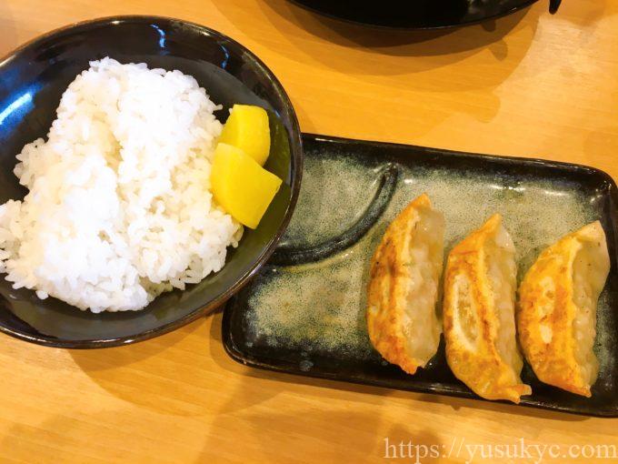 横浜家系ラーメン有楽家桑名店のご飯中ぎょうざセット