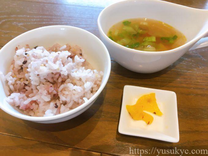 Wa-cha Wa-cha(わちゃわちゃ)のランチ(ご飯・スープ)