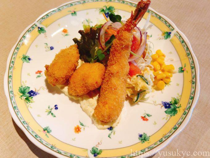 文化亭のメニュー(ミックスフライ)