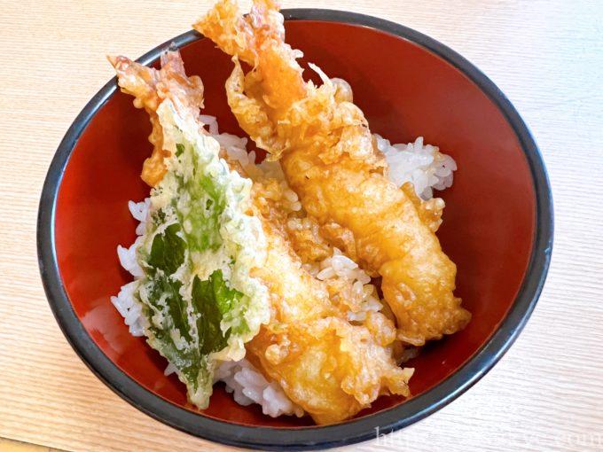 四代目横井製麺所のメニュー(ミニ天丼)