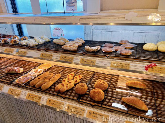 パン工房KOKOの店内